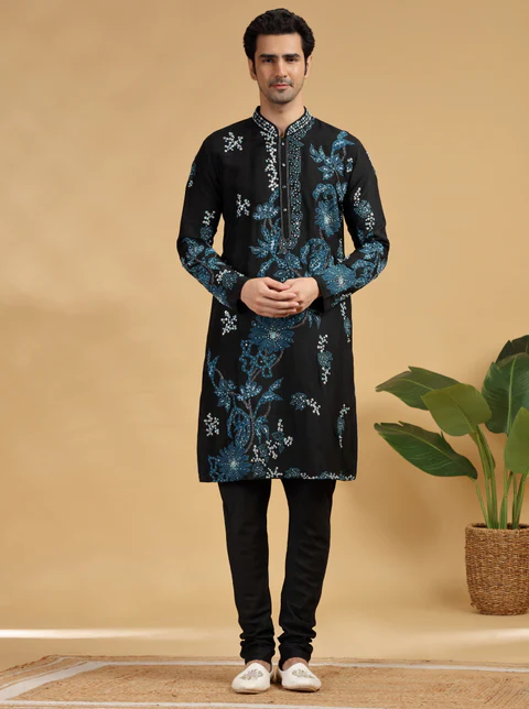 Black Embroidered Kurta
