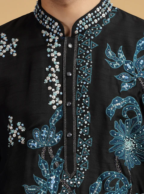 Black Embroidered Kurta