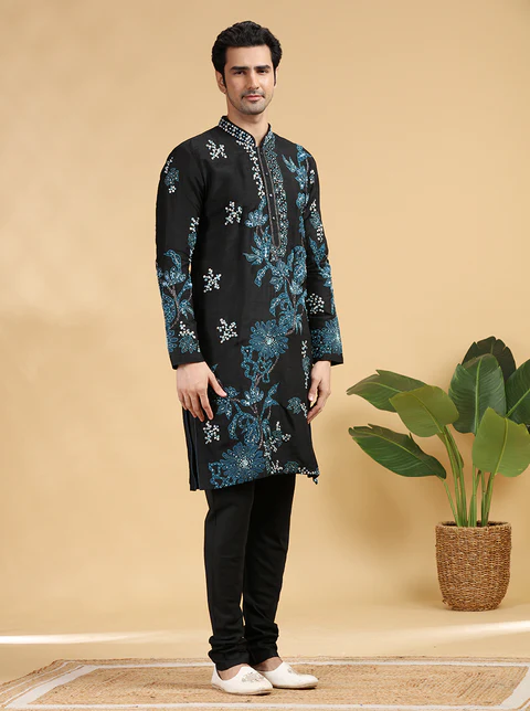 Black Embroidered Kurta