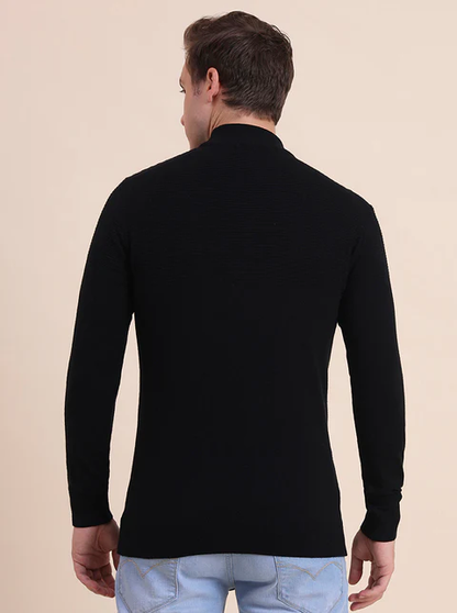 Black Solid Slim Fit T-Shirt