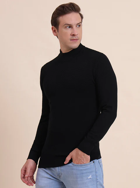 Black Solid Slim Fit T-Shirt