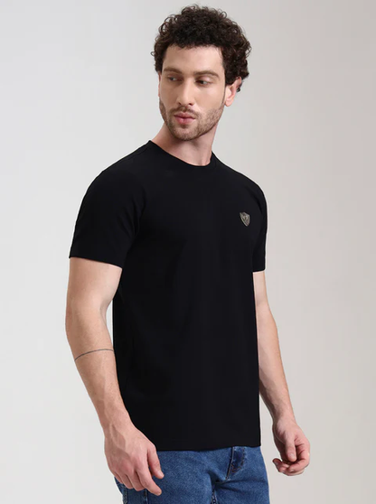 Black Solid Slim Fit T-Shirt
